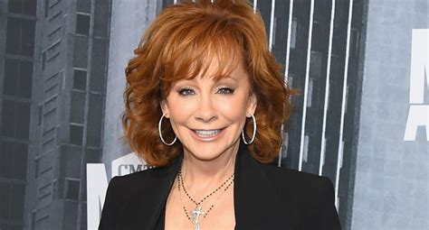 Reba McEntire Plastic Surgery? See Her Transformation