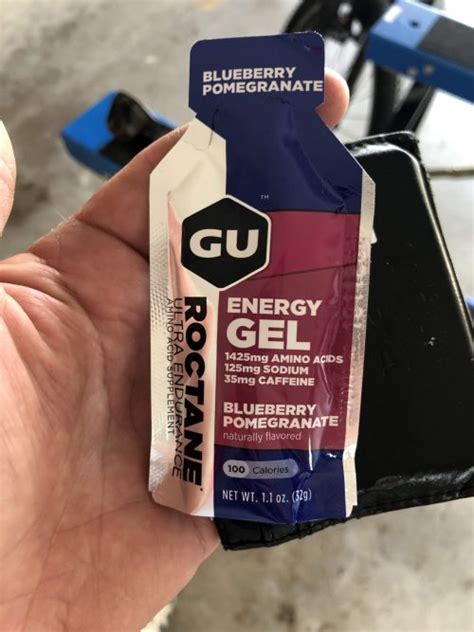 5 Best Energy Gels For Cycling and Running - 2021