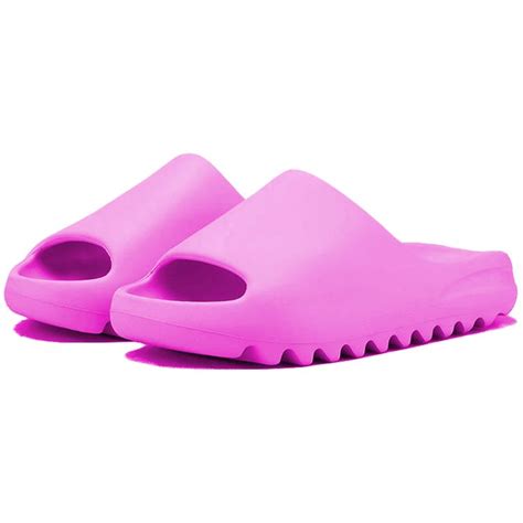 Yeezy Slides Pink | Pink yeezy, Slides outfit, Spring outfits casual