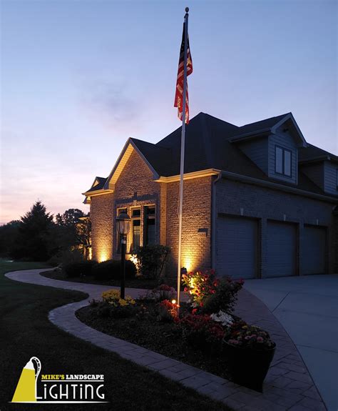 Flagpole Lighting | Call LightQuest