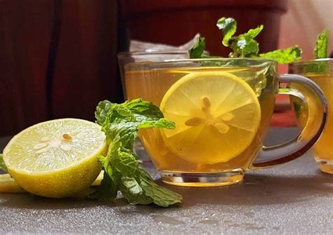 Lemon Green tea Recipe by Shradha Nema (foodgazin') - Cookpad