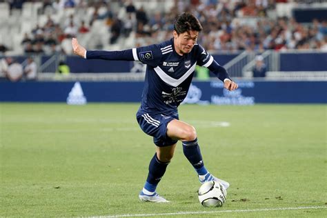 Brest submit offer for Bordeaux striker Hwang Ui-jo - Get French Football News