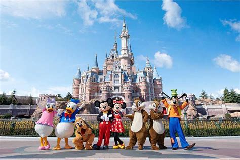 Shanghai Disneyland expected to see the year’s biggest crowd during national holiday | News ...