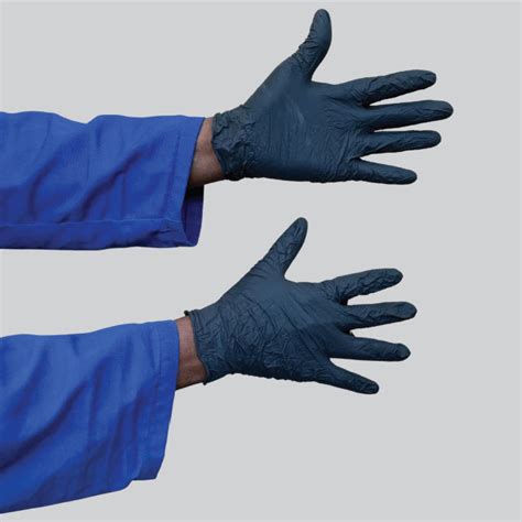 DISPOSABLE EXAMINATION GLOVES - NITRILE NON POWDERED | Procon