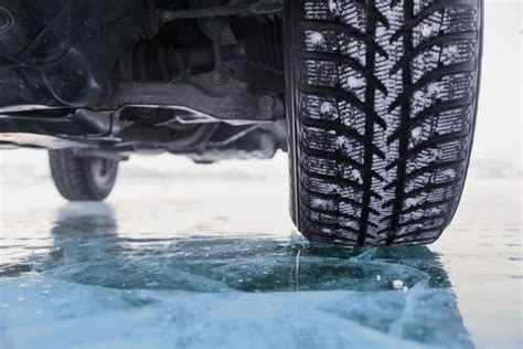 How to handle icy roads when driving in winter | Toyota of Clermont