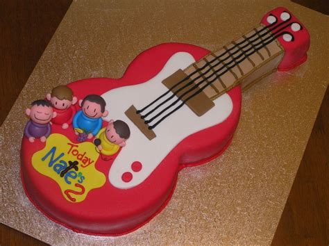 Wiggles Guitar cake | Wiggles birthday, Guitar cake, Wiggles party