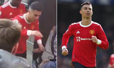 Police Investigating Cristiano Ronaldo Alleged Assault On Everton Fan ...