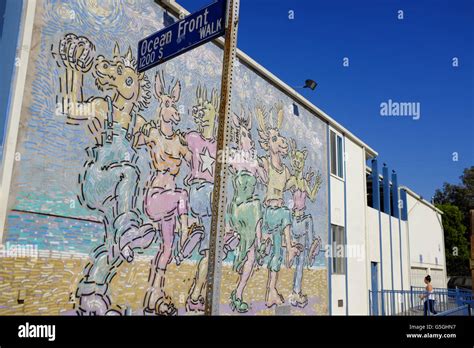 Venice Beach Murals and Graffiti Wall Art, Venice Beach, Los Angeles ...