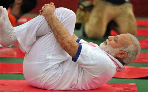 Yoga May Help Modi Win Hindu Votes and Make India a Hindu Rashtra ...