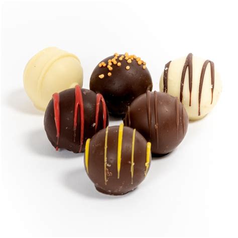 Enjoy our boxes with belgian chocolate Truffles