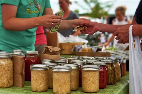 Houston farmers markets to visit all year long