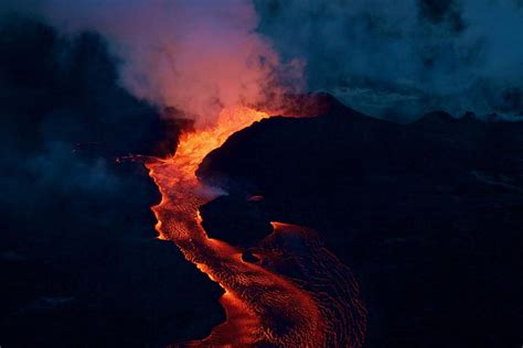 ESA - Can rain trigger a volcanic eruption?