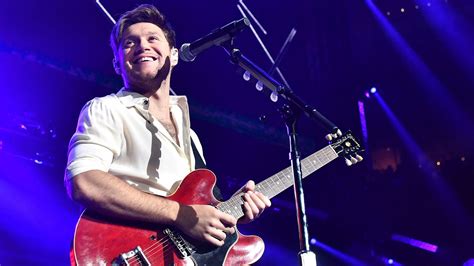 Niall Horan announces 2024 tour | CNN