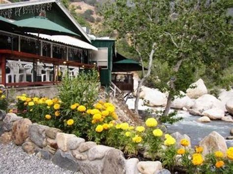 The Gateway Restaurant & Lodge in Three Rivers (CA) - Room Deals ...