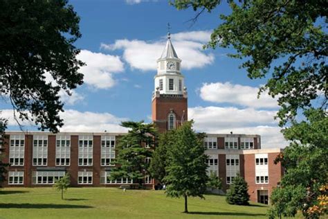 Southern Illinois University: Pulliam Hall -- Kids Encyclopedia ...