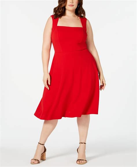 The Best Dresses for Plus-Size Women at Macy's | POPSUGAR Fashion UK