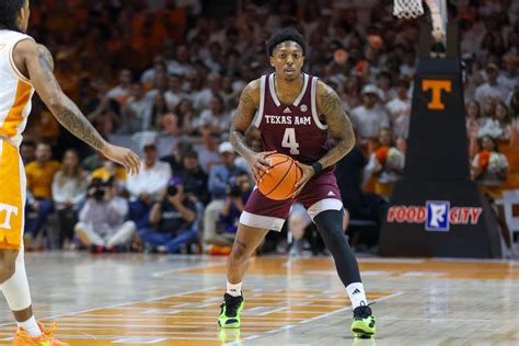 Big first half propels Texas A&M men's basketball team to victory ...