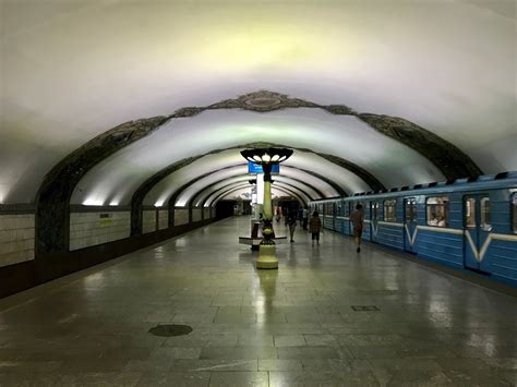 Tashkent Metro: A Soviet Relic - Live and Let's Fly