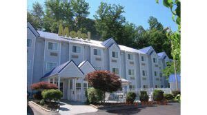 Guest Inn at Dollywood Lane | Hotels in Pigeon Forge, TN