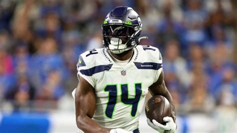 DK Metcalf basketball highlights: Why Seahawks WR is in 2023 NBA Celebrity All-Star Game ...