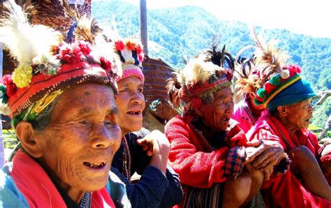 Katutubo | They sit by the view deck and probably talk about… | Flickr