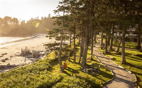 Tofino Laid-Back Luxury Resort - Pacific Sands Beach Resort