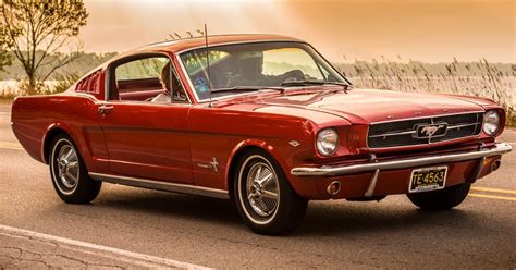 Here's What Makes The Late '60s Ford Mustang A Classic Muscle Car