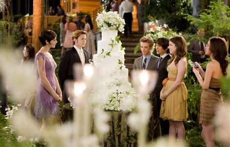 Irish Twilight Sisters: Four new Breaking Dawn Wedding Stills!