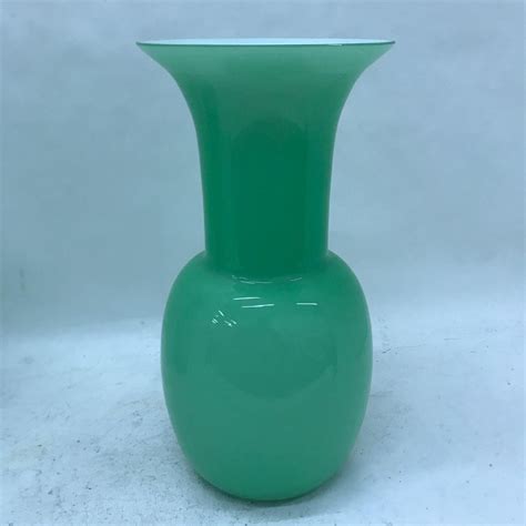 Green Murano Opaline Glass Vases by Aureliano Toso, 2001, Set of 2 for sale at Pamono