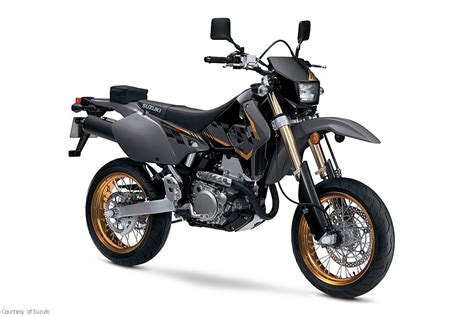 The 2016 Suzuki DR-Z400SM: The Street-Legal Dirt Bike with City Style - LatestMotorcycles.com