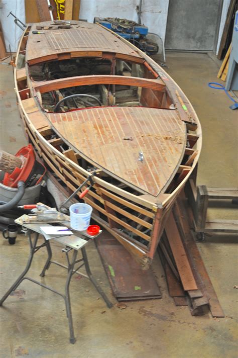 DSC_3029 Coming together; a Chris-Craft runabout; Wooden Boat ...