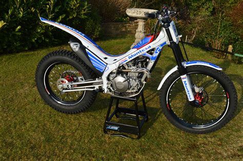 Review of Honda Montesa Cota 4RT 260 2017: pictures, live photos & description Honda Montesa ...