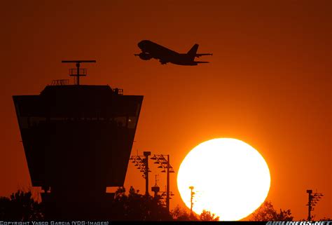 Airbus A320-... - Lufthansa | Aviation Photo #1559690 | Airliners.net