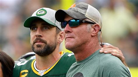 Brett Favre Opens Up on Aaron Rodgers Situation With Packers