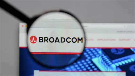 Broadcom to lay off more than 1,200 VMware employees in US