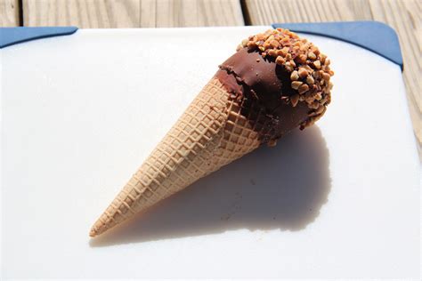 File:Nestlé Drumstick ice cream.jpg - Wikimedia Commons