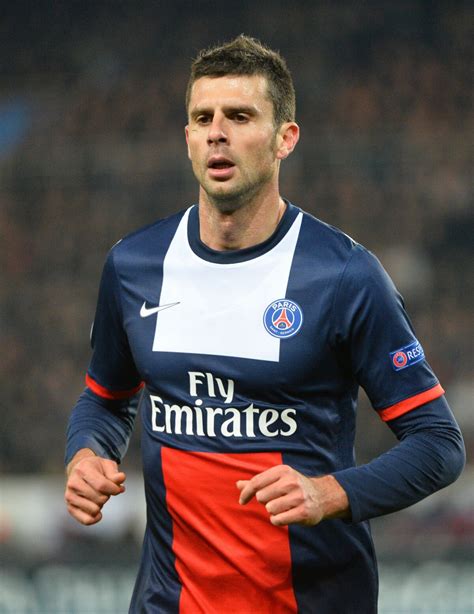 Vidéo : Thiago Motta lors de PSG - Olympiakos, au Parc des Princes à ...