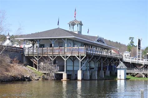 Waterside View of Weirs Beach | The station in Weirs Beach s… | Flickr