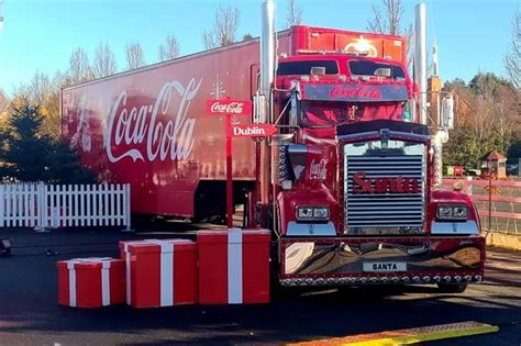 First photos of Coca-Cola Christmas truck arriving to Dublin - Dublin Live