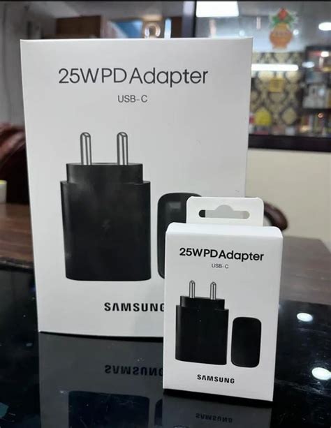 Black Travel Samsung Mobile Adapter 25 wat tipe c, ABS at Rs 450/piece ...