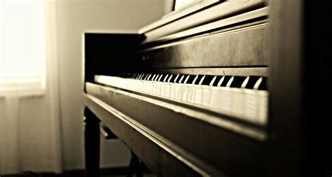 Black Grand Piano Gray Scale Photo · Free Stock Photo