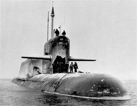 Soviet Submarine | Russian submarine, Submarines, Nuclear submarine