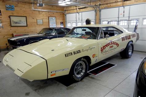 1969 DODGE DAYTONA WING RACE CAR