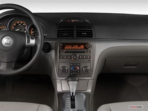 2007 Saturn Aura: 11 Interior Photos | U.S. News