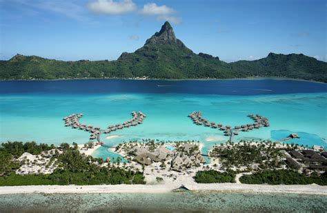 Sms with Wallpapers: Bora Bora island and best luxury resorts Bora bora, French Polynesia