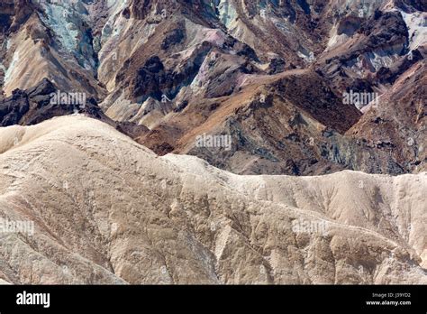 Arid desert landscape hi-res stock photography and images - Alamy