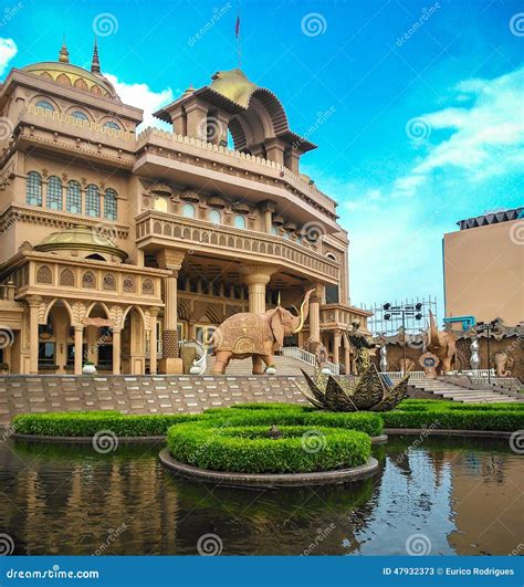 Kingdom of Dreams - Gurgaon Editorial Stock Photo - Image of flag ...