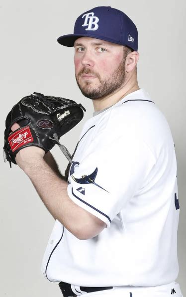 Tommy Hunter Stats: Career, Family & Net Worth [2024 Update]