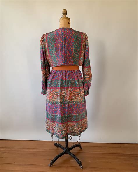 Vintage 1970s multicolored paisley print faux wrap dress / Large L