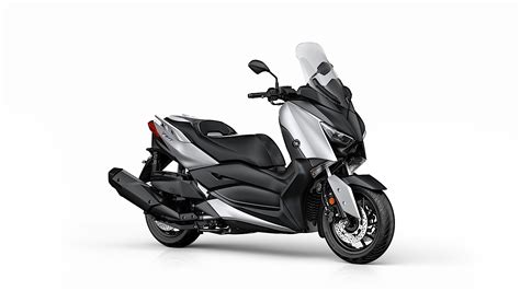 2018 Yamaha X-MAX 400 Brings New Style And Features - autoevolution